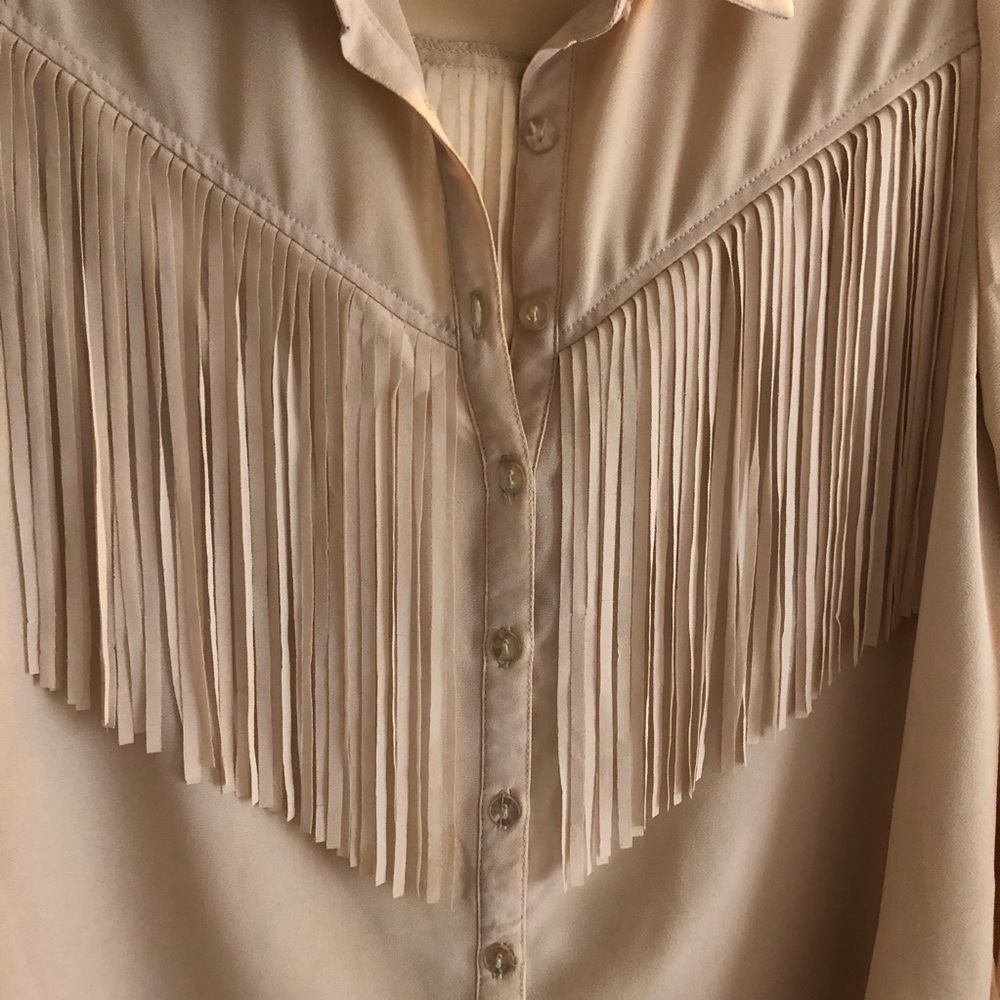 Howdy Blouse - Picture 2 of 6